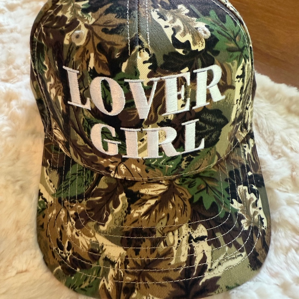Camo girls hat
